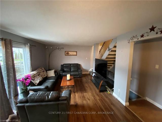 34 - 120 Centre St, Condo with 3 bedrooms, 2 bathrooms and 2 parking in London ON | Image 17