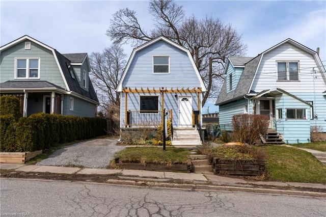 4249 Elgin Street, House detached with 2 bedrooms, 1 bathrooms and null parking in Niagara Falls ON | Image 30