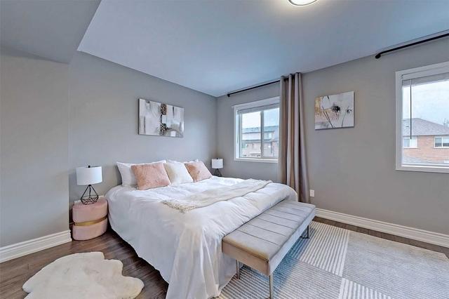 2164 St Clair Ave W, House semidetached with 4 bedrooms, 4 bathrooms and 3 parking in Toronto ON | Image 11