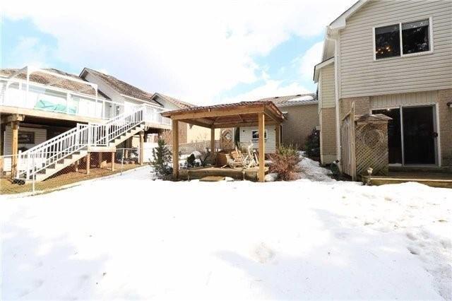 8 Country Lane, House detached with 2 bedrooms, 2 bathrooms and 2 parking in Barrie ON | Image 7