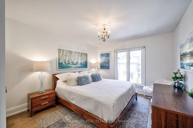 29 Boswell Ave, House semidetached with 3 bedrooms, 4 bathrooms and 3 parking in Toronto ON | Image 20