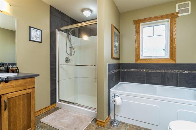 3220 24a Street Sw, House detached with 4 bedrooms, 2 bathrooms and 3 parking in Calgary AB | Image 1