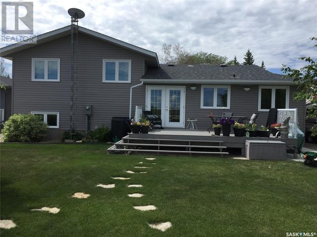 108 8th Avenue E, House detached with 3 bedrooms, 3 bathrooms and null parking in Watrous SK | Image 47