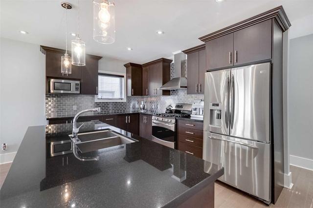 83 Belgravia Ave, House detached with 3 bedrooms, 3 bathrooms and 1 parking in Toronto ON | Image 4