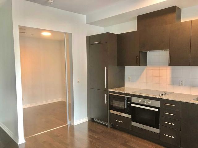 517 - 23 Glebe Rd, Condo with 2 bedrooms, 2 bathrooms and 0 parking in Toronto ON | Image 14