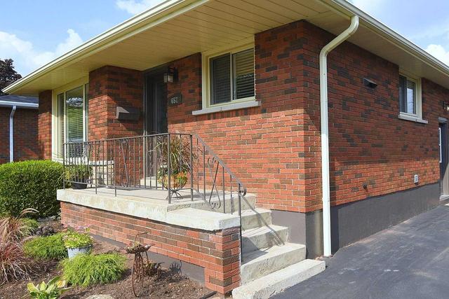 657 Thornwood Ave, House detached with 3 bedrooms, 2 bathrooms and 6 parking in Burlington ON | Image 12