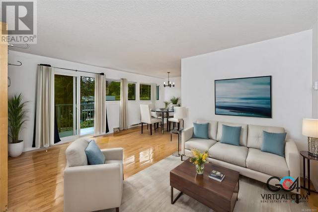542 Carnation Pl, Condo with 2 bedrooms, 1 bathrooms and 1 parking in Saanich BC | Image 1