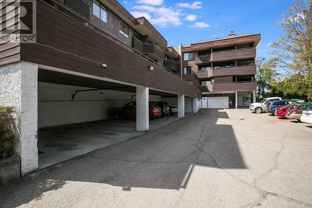 1801 - 32 Street Unit# 307, Condo with 2 bedrooms, 2 bathrooms and 1 parking in Vernon BC | Image 32