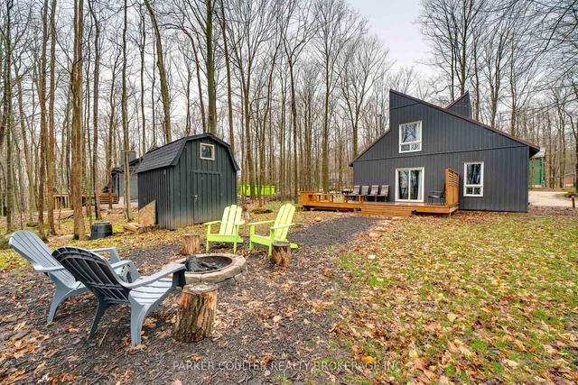 19 Slalom Dr, House detached with 2 bedrooms, 1 bathrooms and 2 parking in Oro Medonte ON | Image 14