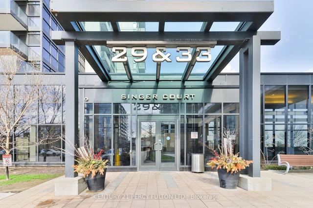 905 - 33 Singer Crt, Condo with 2 bedrooms, 2 bathrooms and 1 parking in Toronto ON | Image 1