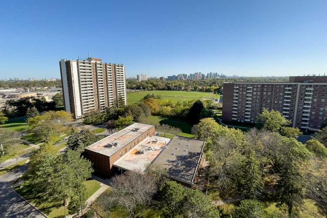 1304 - 10 Tangreen Crt, Condo with 3 bedrooms, 2 bathrooms and 1 parking in Toronto ON | Image 32