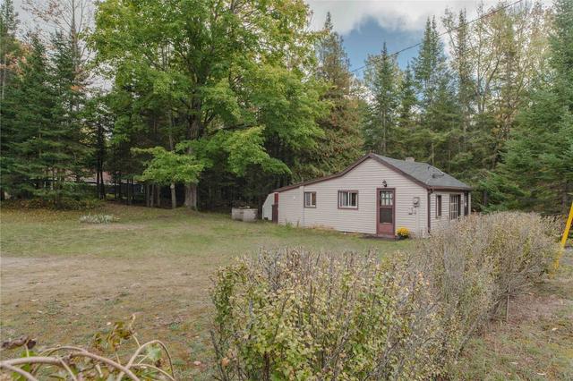 1215 Second Ave N, House detached with 2 bedrooms, 1 bathrooms and 3 parking in South Bruce Peninsula ON | Image 20