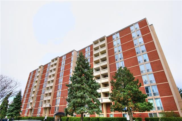1003 - 75 Glenburn Crt, Condo with 1 bedrooms, 1 bathrooms and 1 parking in Hamilton ON | Image 1