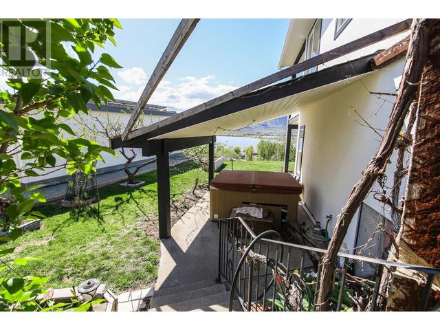 4004 39th Street, House detached with 2 bedrooms, 2 bathrooms and 3 parking in Okanagan Similkameen A BC | Image 47