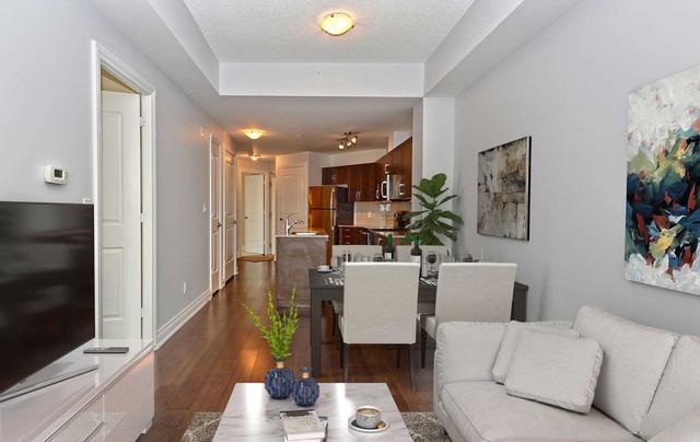 301 - 68 Main St, Condo with 2 bedrooms, 2 bathrooms and 1 parking in Markham ON | Card Image