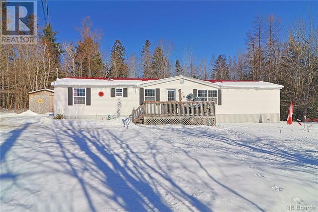 116 Bridge Street, House detached with 3 bedrooms, 1 bathrooms and null parking in Minto NB | Image 1