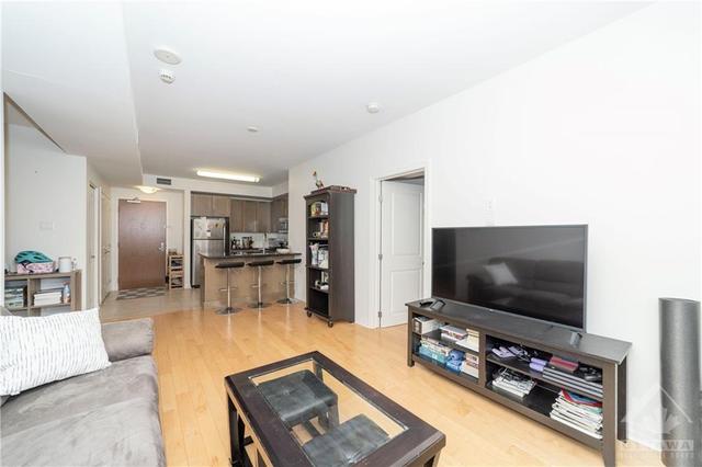1902 - 242 Rideau Street, Condo with 2 bedrooms, 2 bathrooms and 1 parking in Ottawa ON | Image 14