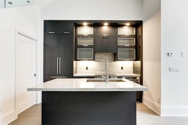 Th9 - 101 Erskine Ave, Townhouse with 3 bedrooms, 3 bathrooms and 1 parking in Toronto ON | Image 7