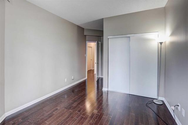 223 - 550 Front St W, Condo with 2 bedrooms, 1 bathrooms and 1 parking in Toronto ON | Image 14