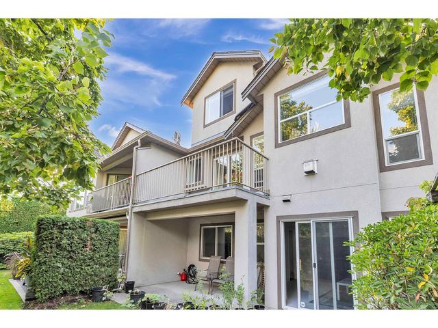 32 - 2525 Yale Court, House attached with 4 bedrooms, 4 bathrooms and 4 parking in Abbotsford BC | Image 5