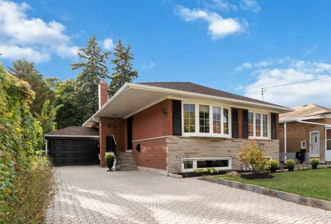 1192 Pharmacy Ave, House detached with 3 bedrooms, 2 bathrooms and 6 parking in Toronto ON | Card Image