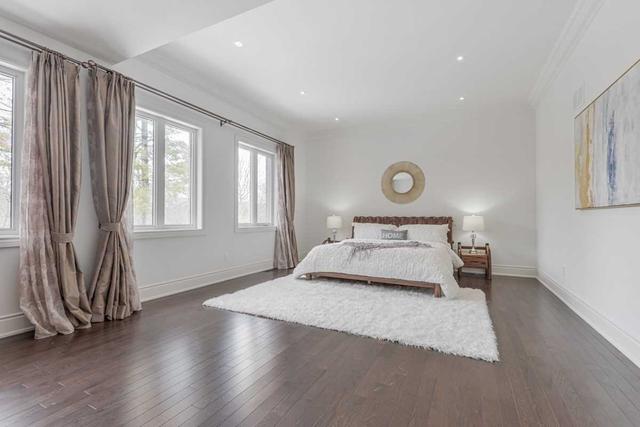 10 Heathmont Crt, House detached with 7 bedrooms, 6 bathrooms and 4 parking in Richmond Hill ON | Image 7