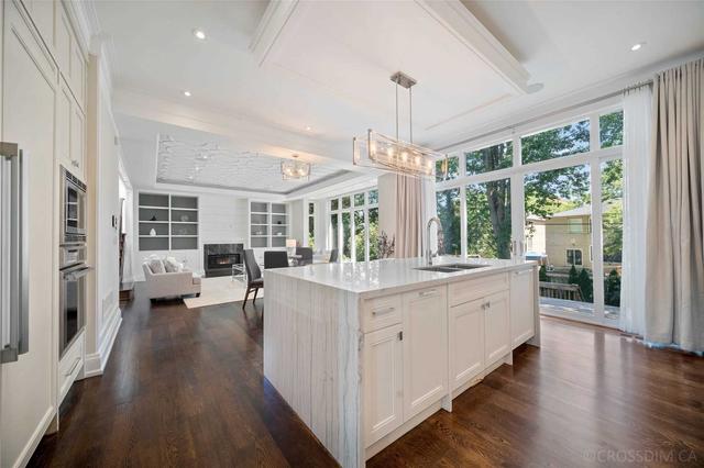 231 Empress Ave, House detached with 4 bedrooms, 6 bathrooms and 6 parking in Toronto ON | Image 4
