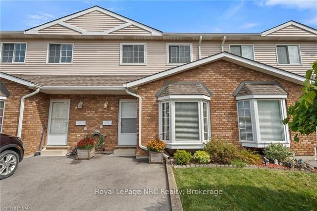 10 - 6910 Kalar Rd, Townhouse with 3 bedrooms, 2 bathrooms and 2 parking in Niagara Falls ON | Image 1