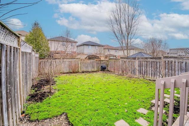7 Henderson Drive, House detached with 4 bedrooms, 3 bathrooms and 3 parking in Guelph ON | Image 15