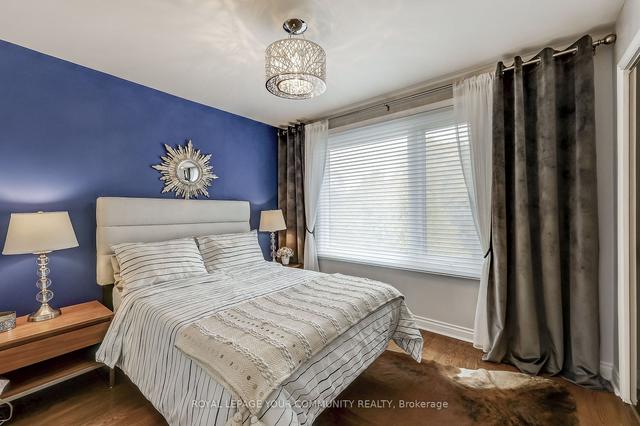 23 Radway Ave, House detached with 4 bedrooms, 4 bathrooms and 6 parking in Toronto ON | Image 9