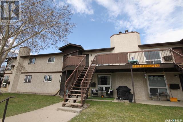 204 - 2921 Harding Street, Condo with 2 bedrooms, 1 bathrooms and null parking in Regina SK | Image 2