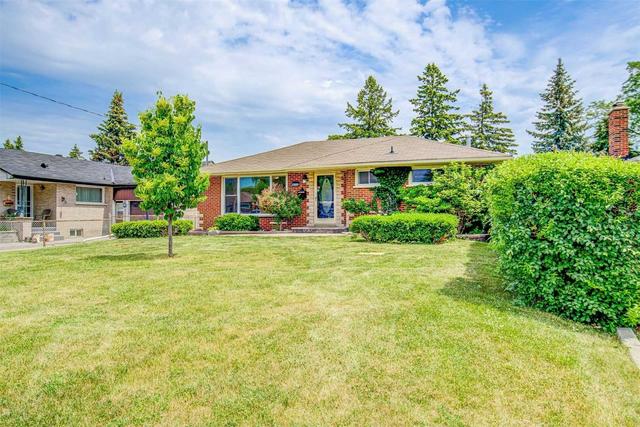 475 Rosmere St, House detached with 3 bedrooms, 2 bathrooms and 6 parking in Oshawa ON | Image 32