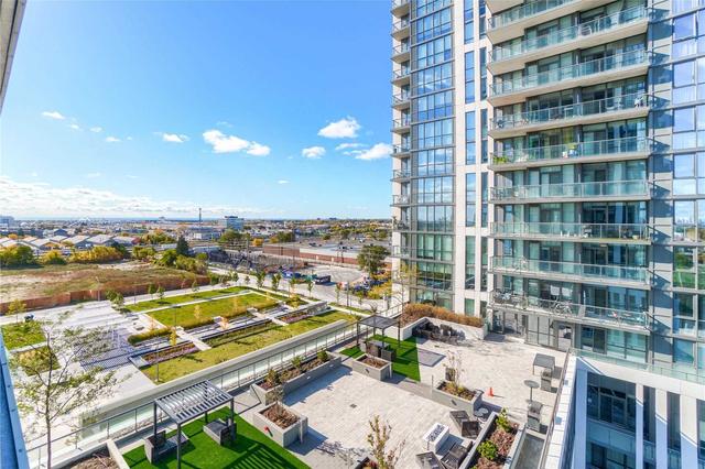 712 - 17 Zorra St, Condo with 1 bedrooms, 1 bathrooms and 1 parking in Toronto ON | Image 5