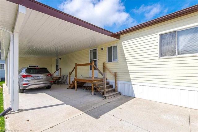 13 - 3033 Townline Rd, Home with 2 bedrooms, 1 bathrooms and 4 parking in Fort Erie ON | Image 16