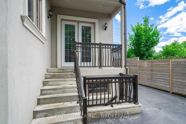 2 Alyward St, House detached with 3 bedrooms, 4 bathrooms and 2 parking in Toronto ON | Image 33