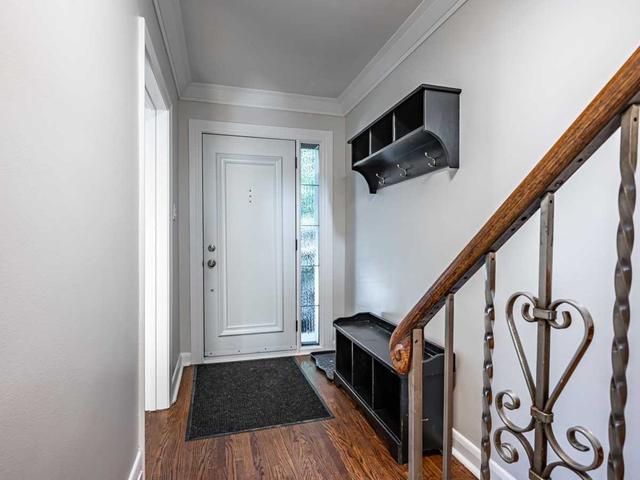 1 Crocker Ave, House detached with 3 bedrooms, 2 bathrooms and 4 parking in Toronto ON | Image 27