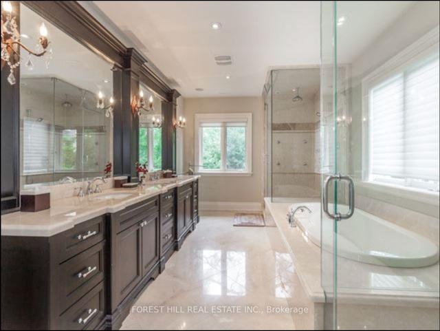 480 Lytton Blvd, House detached with 5 bedrooms, 6 bathrooms and 6 parking in Toronto ON | Image 4
