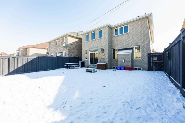50 Castle Oaks Crossing Rd, House detached with 4 bedrooms, 4 bathrooms and 6 parking in Brampton ON | Image 33