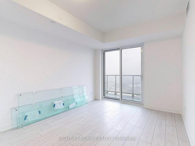 3315 - 2031 Kennedy Rd, Condo with 2 bedrooms, 2 bathrooms and 1 parking in Toronto ON | Image 38