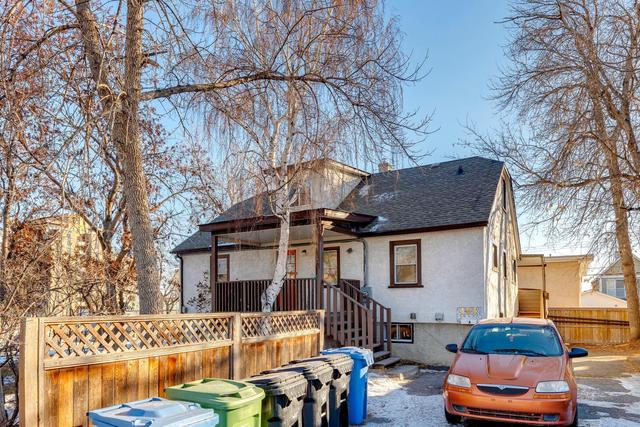 401 55 Avenue Sw, House detached with 5 bedrooms, 3 bathrooms and 4 parking in Calgary AB | Image 44