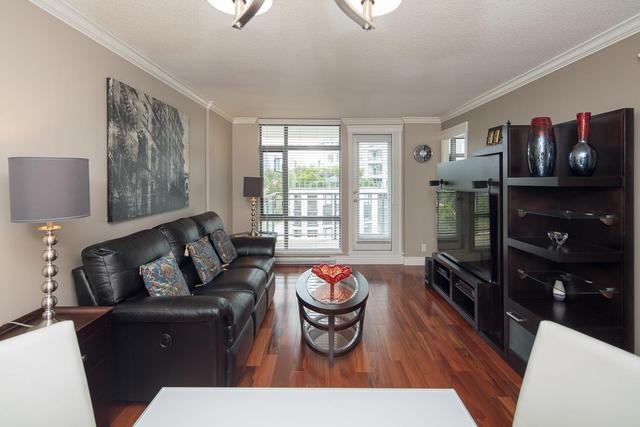 1108 - 3660 Vanness Avenue, Condo with 2 bedrooms, 1 bathrooms and 1 parking in Vancouver BC | Card Image
