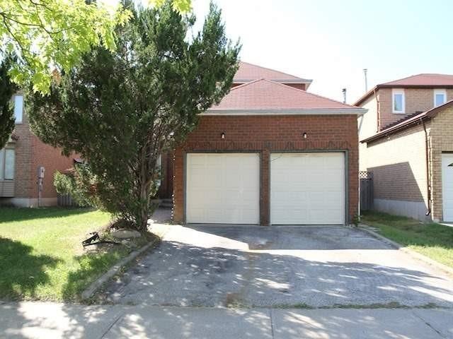 26 Featherstone Ave, House detached with 2 bedrooms, 2 bathrooms and 4 parking in Markham ON | Image 1