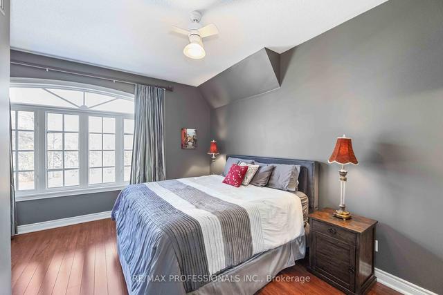 41 St Phillips Rd, House detached with 4 bedrooms, 5 bathrooms and 4 parking in Toronto ON | Image 7