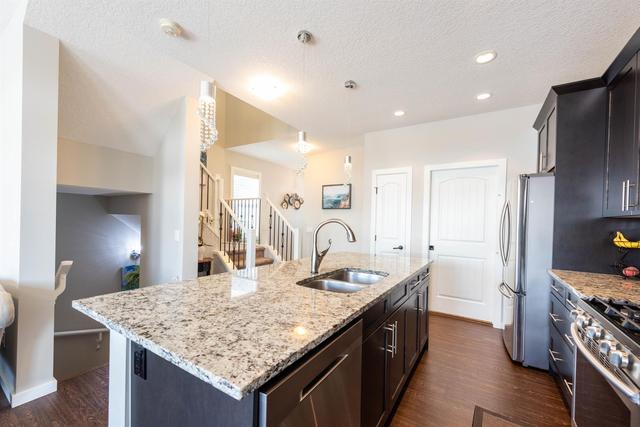 83 Legacy Reach Manor Se, House detached with 3 bedrooms, 2 bathrooms and 2 parking in Calgary AB | Image 4