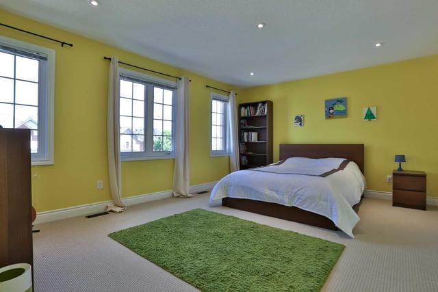 1070 Warby Tr, House detached with 3 bedrooms, 3 bathrooms and 6 parking in Newmarket ON | Image 21