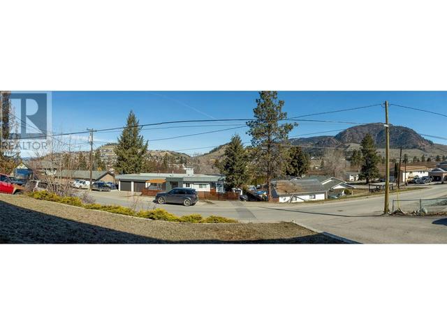 1775 Kloppenburg Road, House detached with 3 bedrooms, 1 bathrooms and 1 parking in Kelowna BC | Image 6