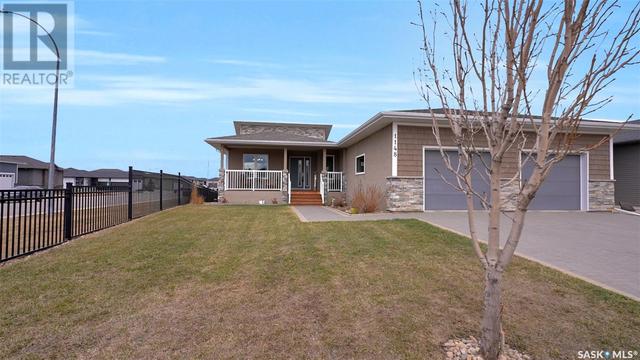1148 Meier Drive, House detached with 5 bedrooms, 3 bathrooms and null parking in Moose Jaw SK | Image 2