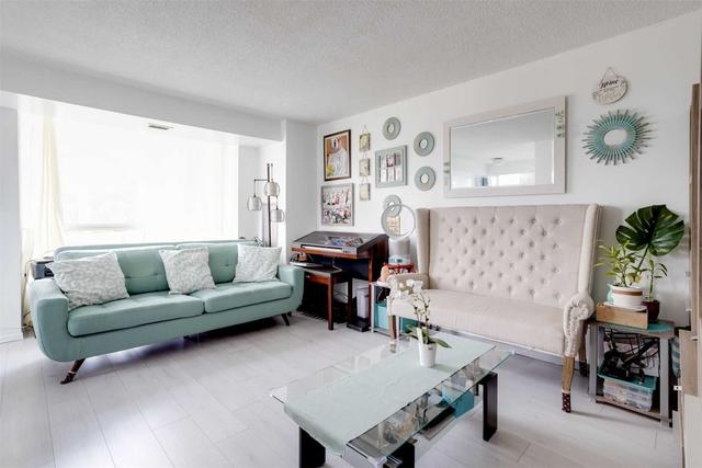 204 - 3077 Weston Rd, Condo with 2 bedrooms, 2 bathrooms and 1 parking in Toronto ON | Image 22