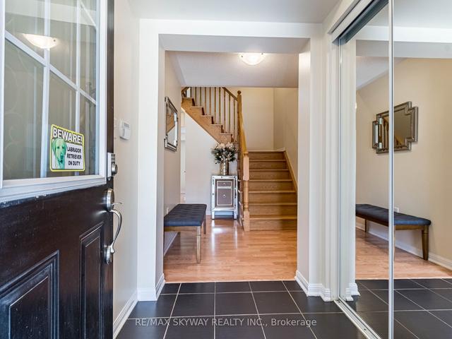 32 Lathbury St, House attached with 3 bedrooms, 3 bathrooms and 2 parking in Brampton ON | Image 34