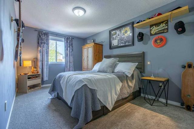 15 Ginger Crt, House detached with 3 bedrooms, 3 bathrooms and 4 parking in Guelph ON | Image 11